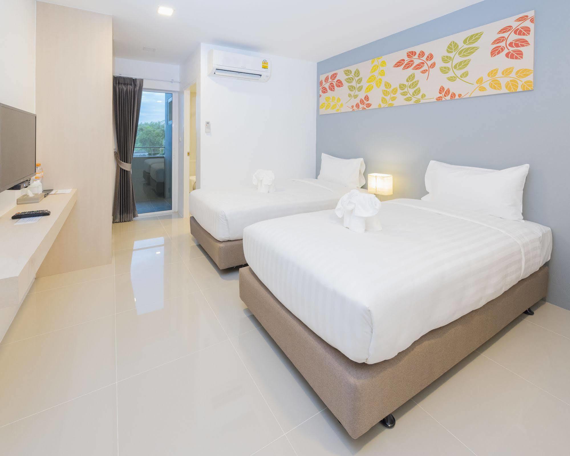 Trat City Hotel Exterior photo